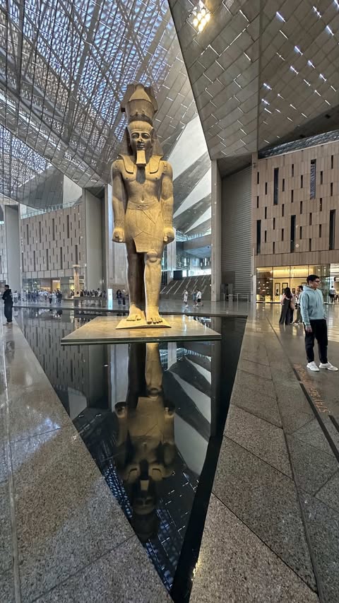 Private Kairo Tour ab Hurghada – Pyramiden, Sphinx & Grand Egyptian Museum - Photo 2